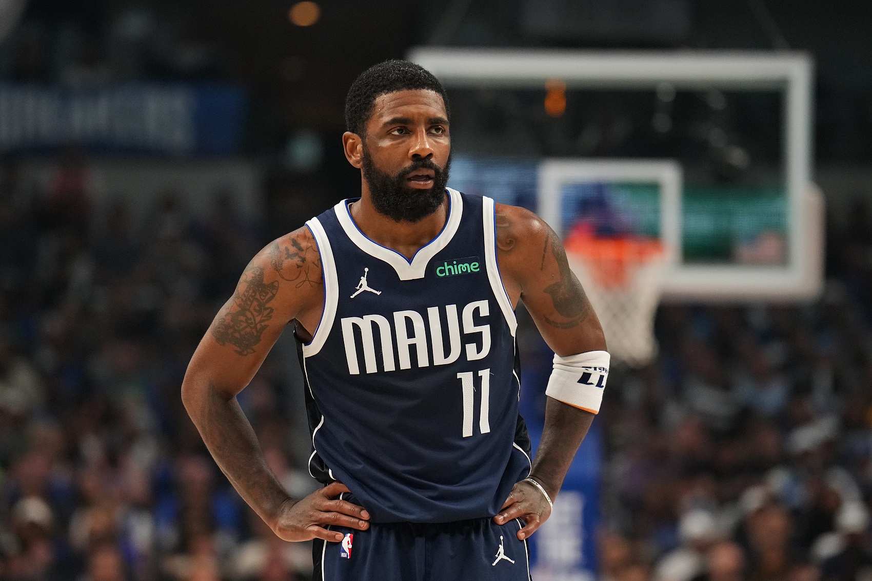 破长期低迷 破长期低迷