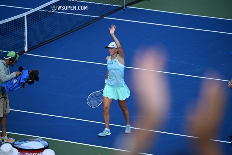 出色传球 出色传球