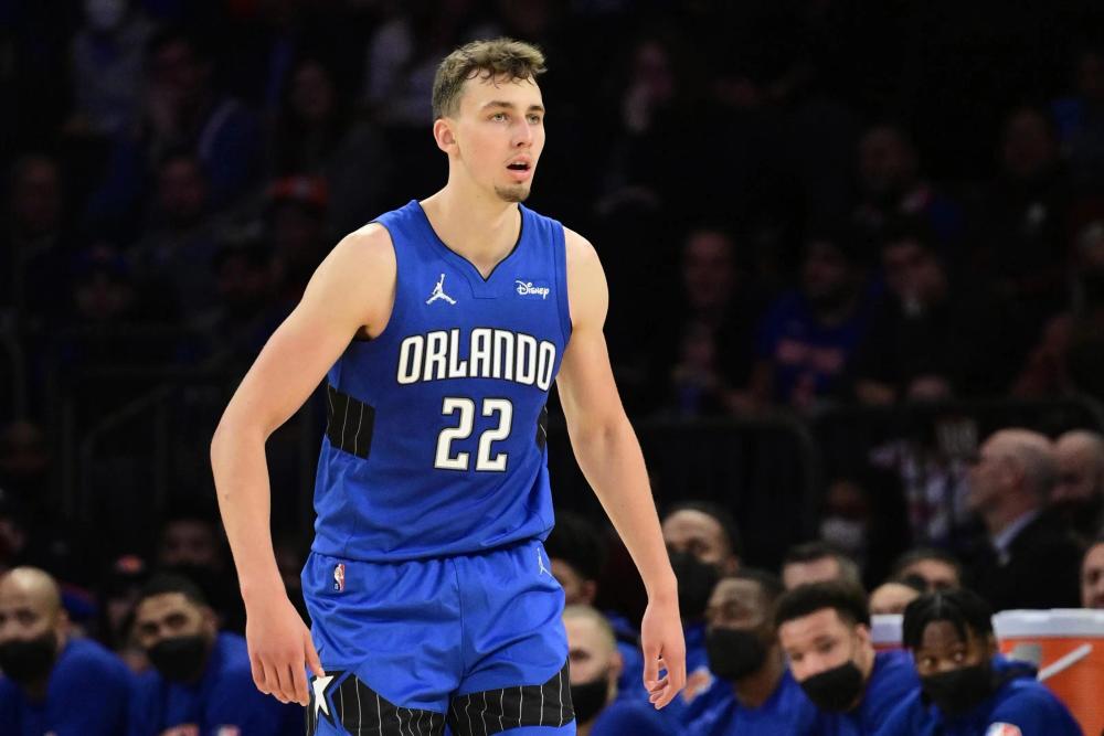 更是彼此点 更是彼此点